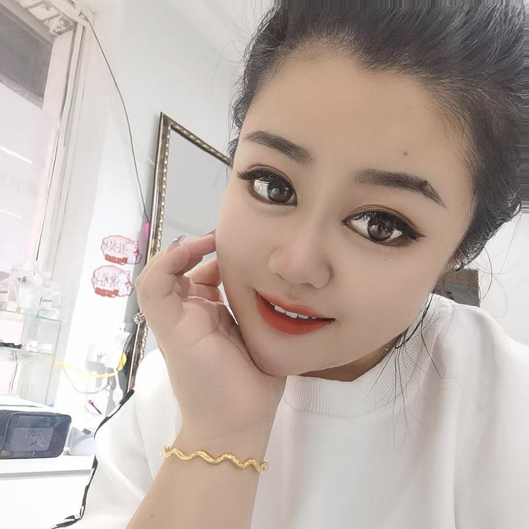 公主岭市小雅美甲美睫店