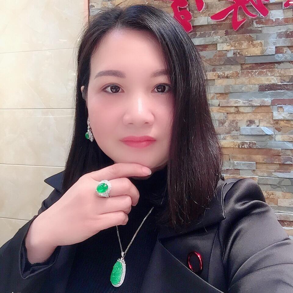 秀丽珠宝
