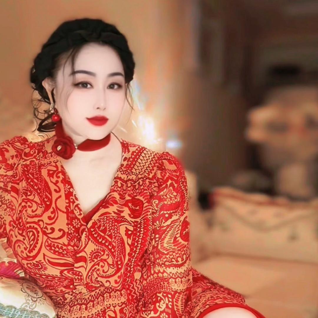 阿依娜(娱乐）