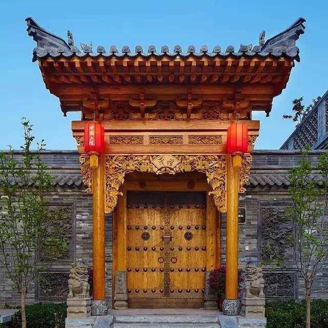 盛世精典原木门业