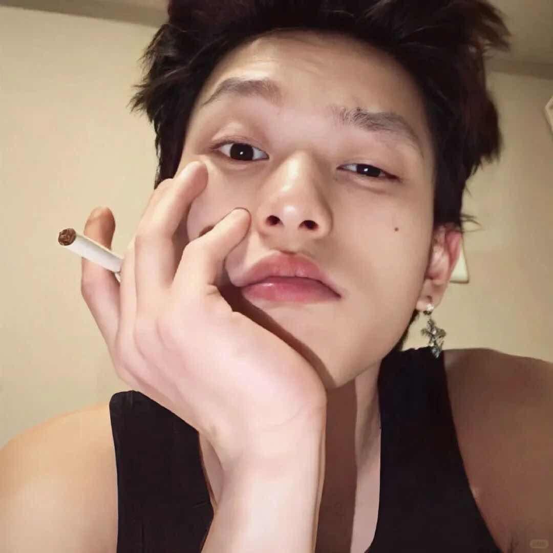 60岁没牙老爷爷