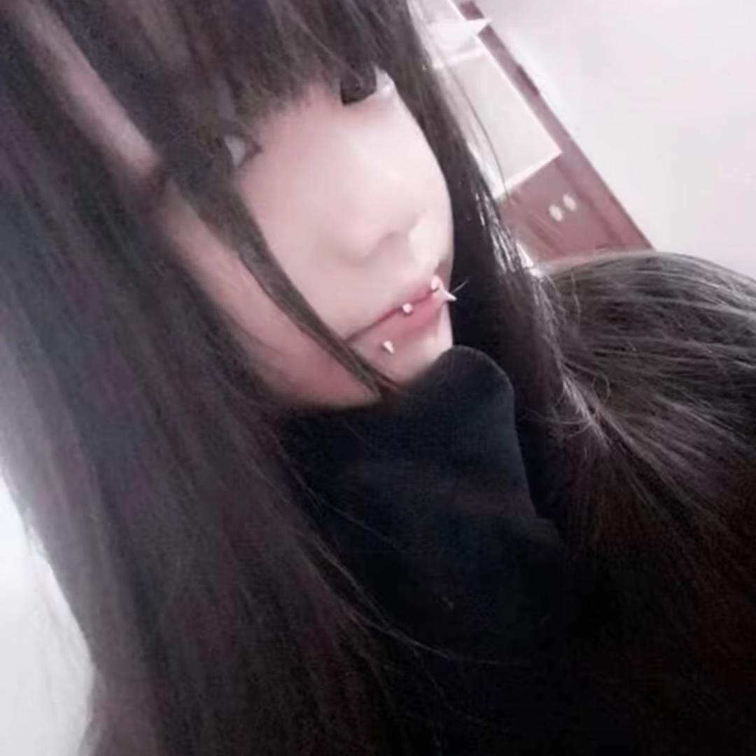 红大叔与他的几千个男伴