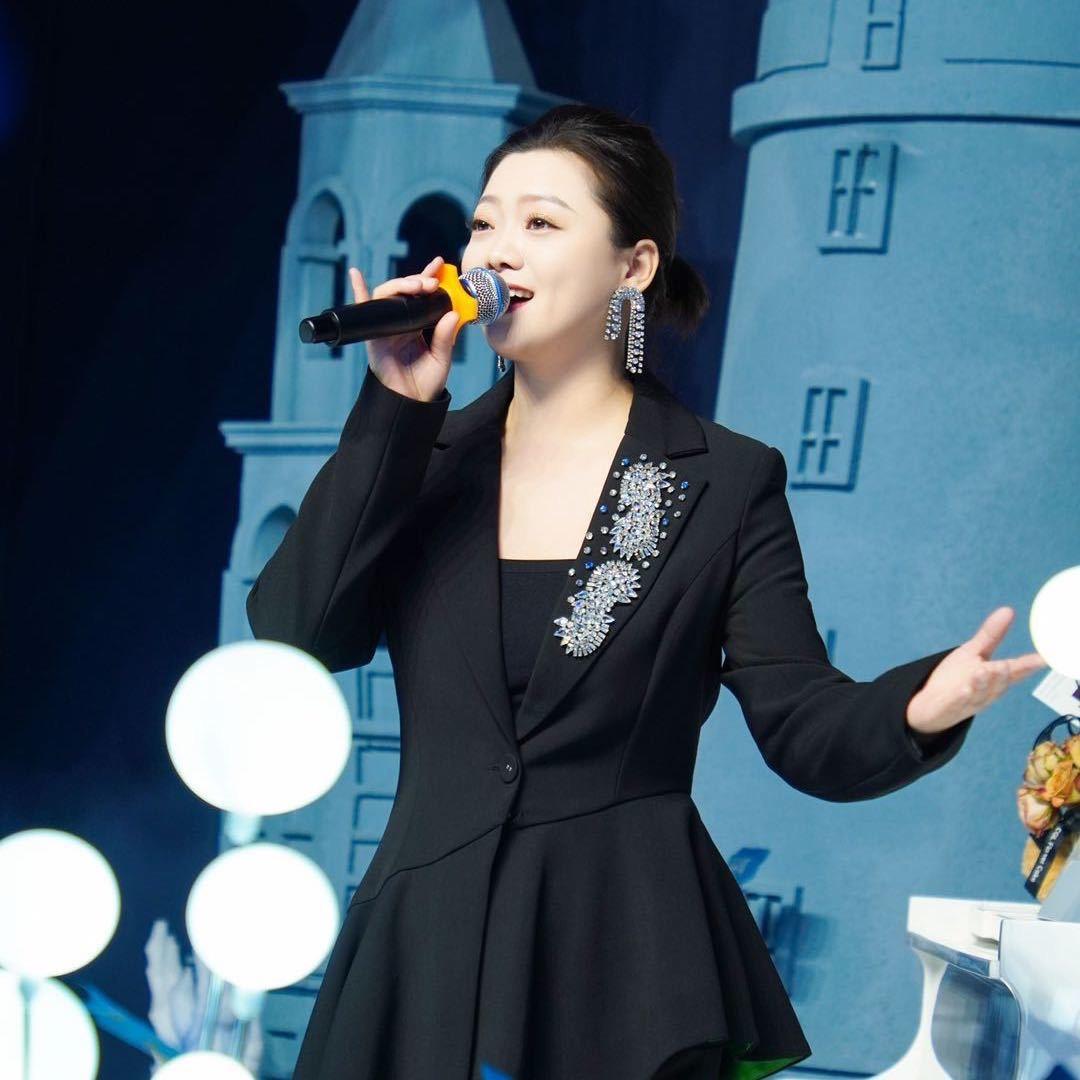 李小姐的歌丹