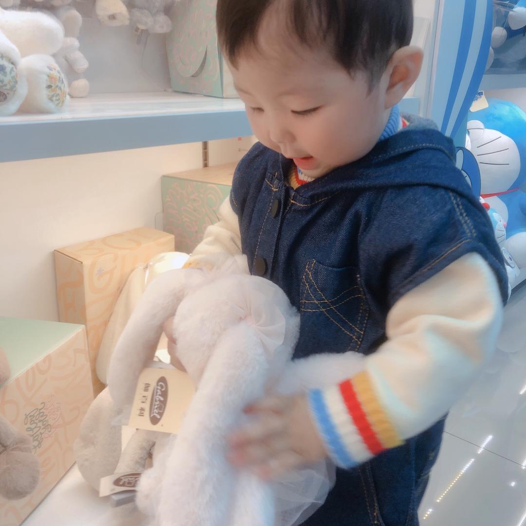 牡丹江市爱民区葫芦娃美甲美睫店