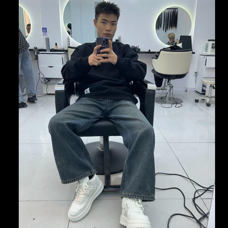 涛涛，，头像