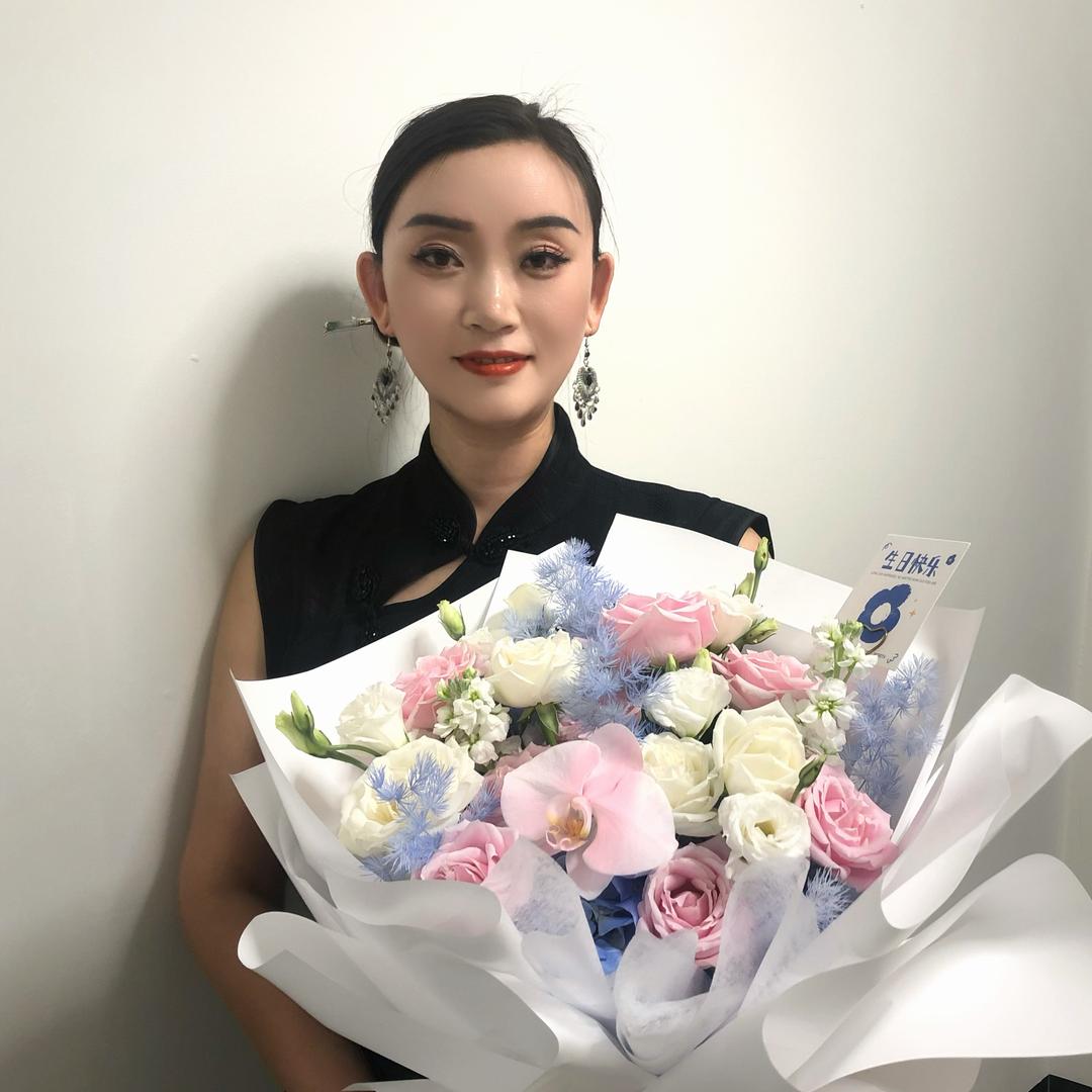 做自己的女王👸