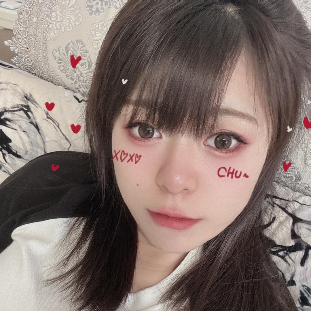 ࿐K༵⃑i༵⃑n༵⃑g༵⃑༻