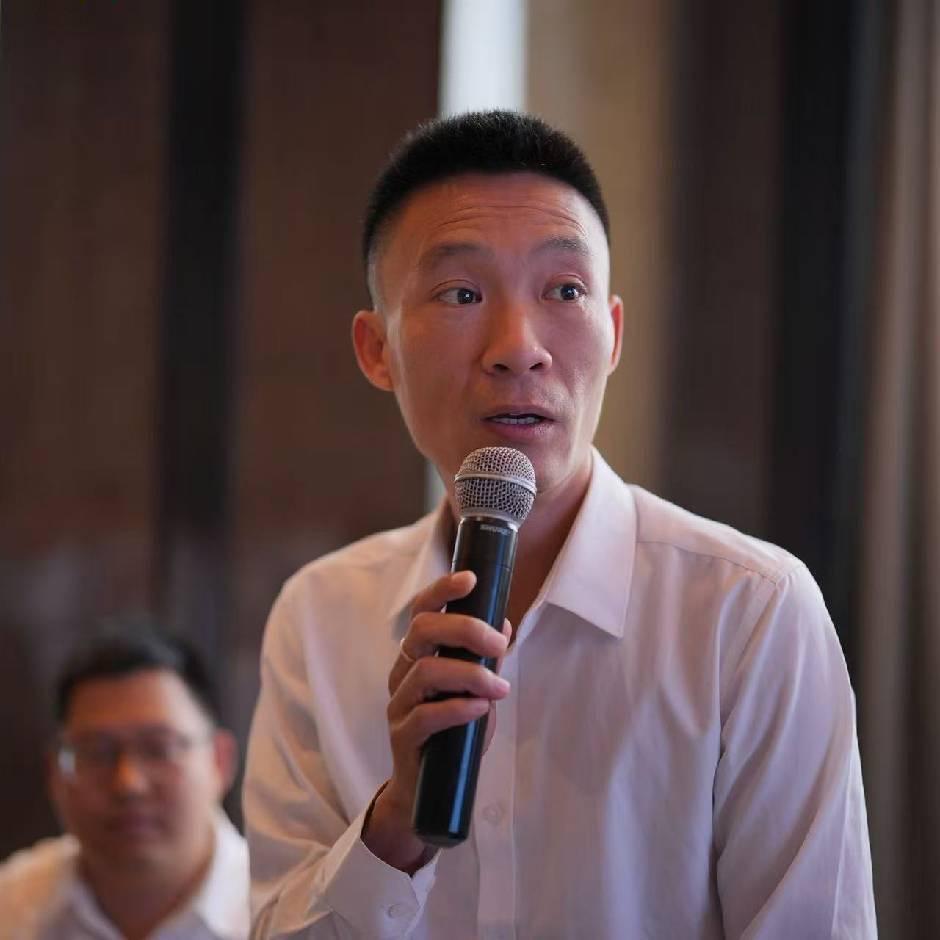 斌子汽车人（奇瑞风云）
