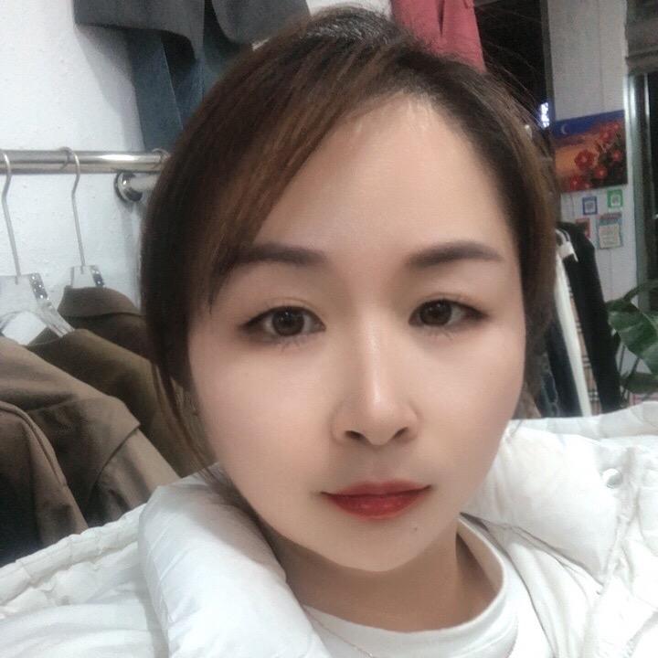 慈溪市新浦快乐女人服饰君君