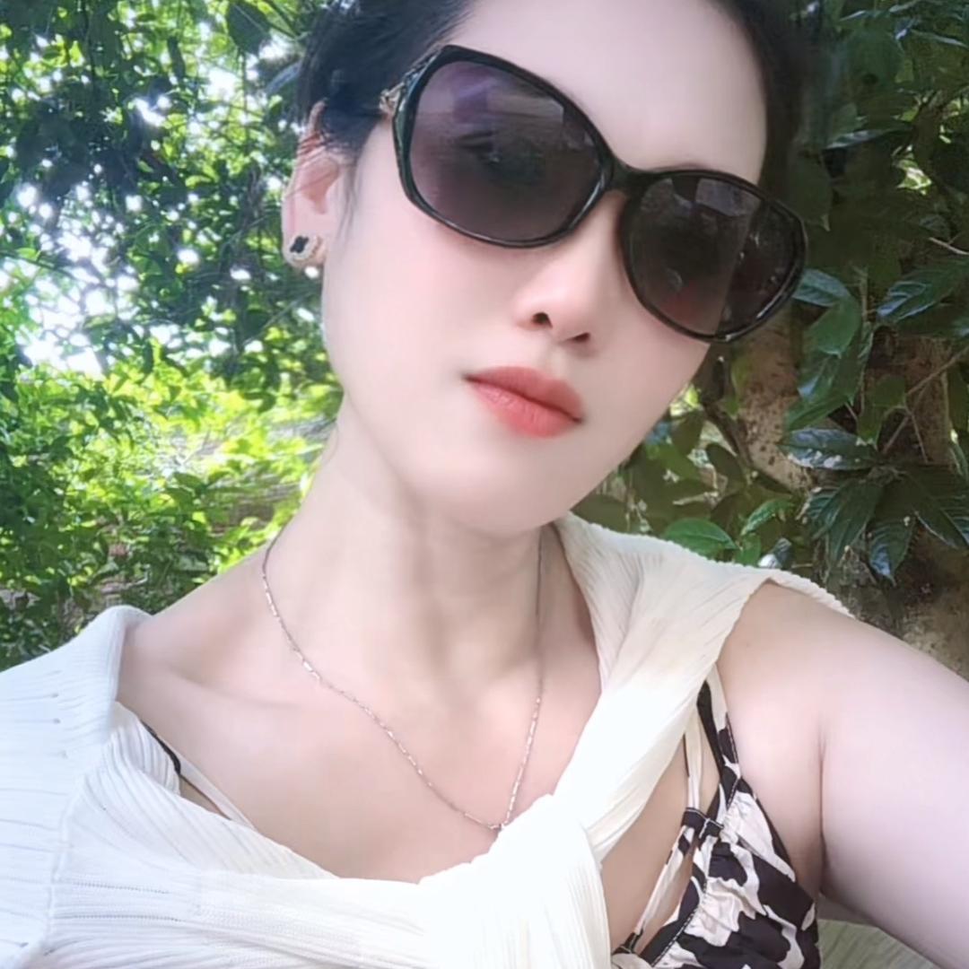 一粒沙（丫头）