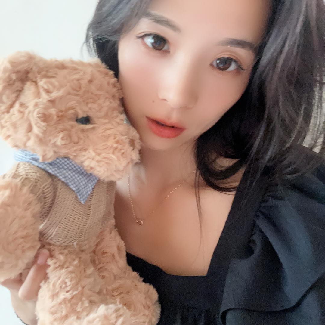 木 木👄