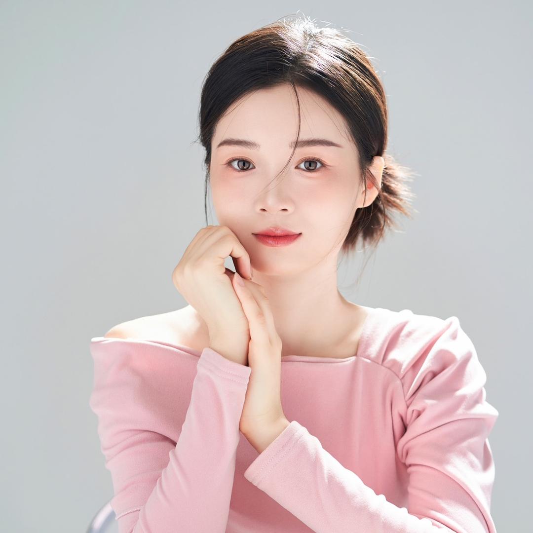 新郑-小贵族-童装亲子店