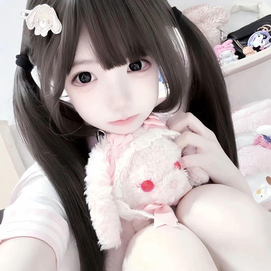 佳怡^
