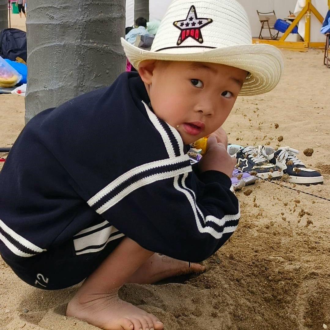 华池路19号小牛电动