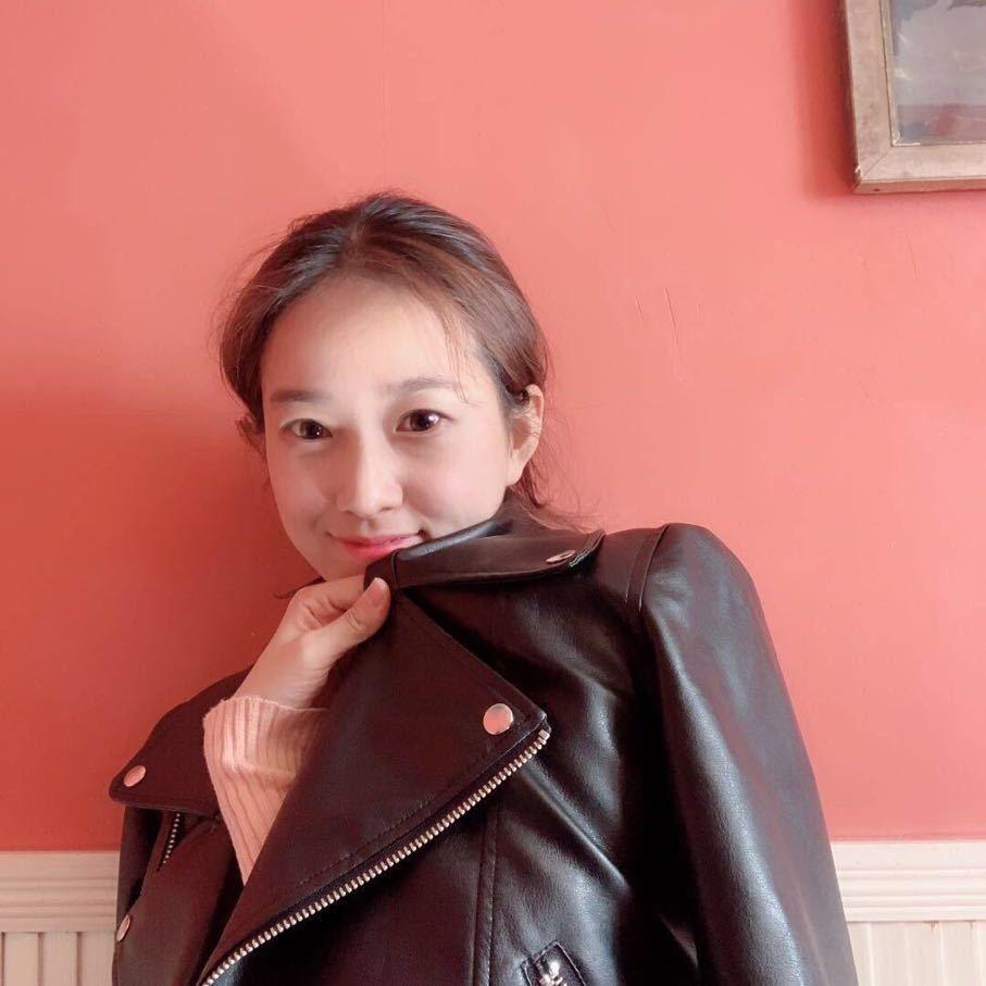 桃子服装有限公司