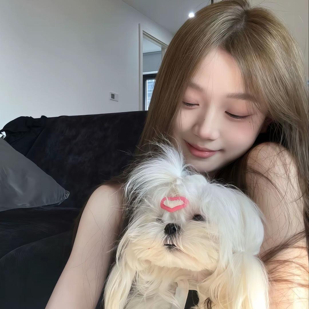 李允希