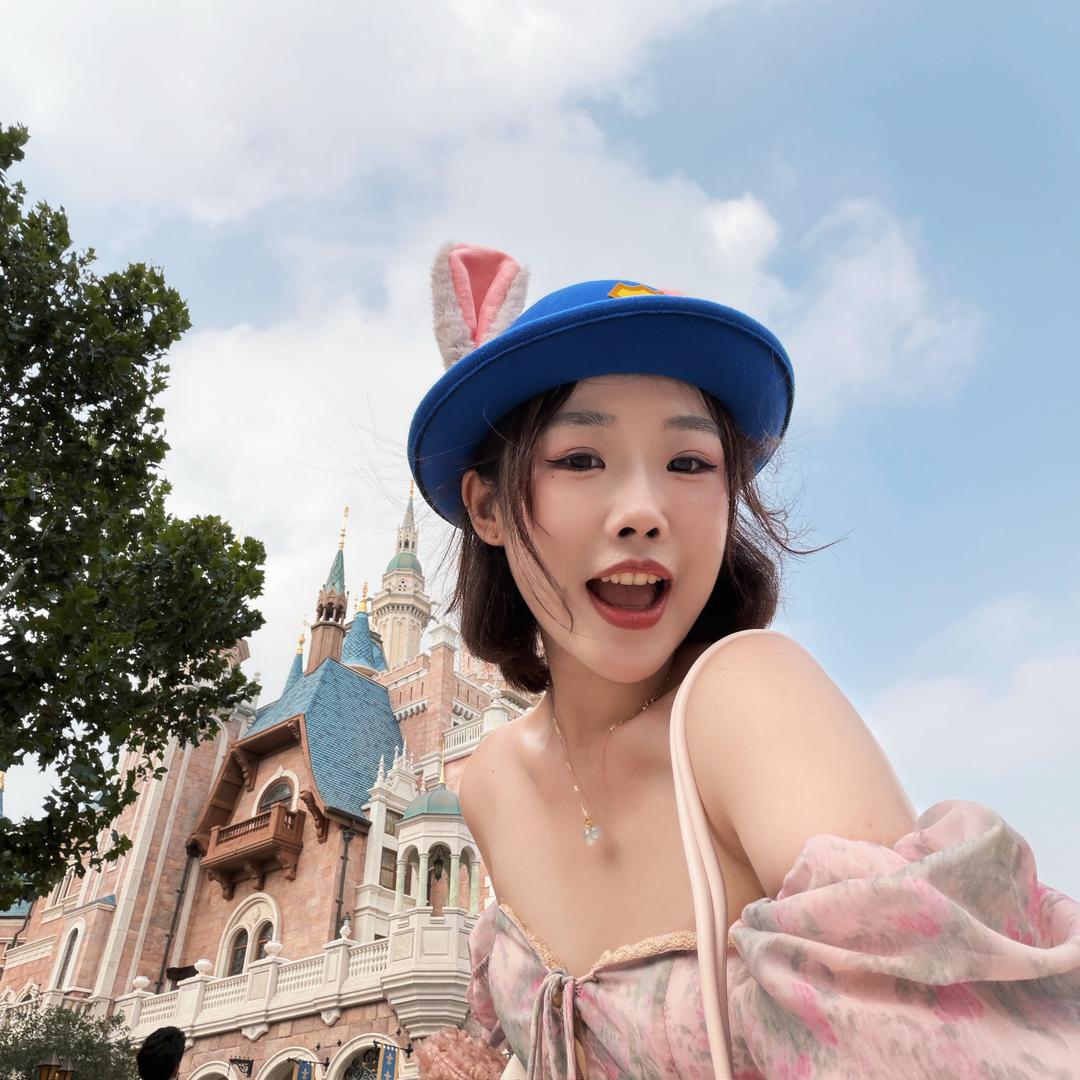 绿毛的朋友圈