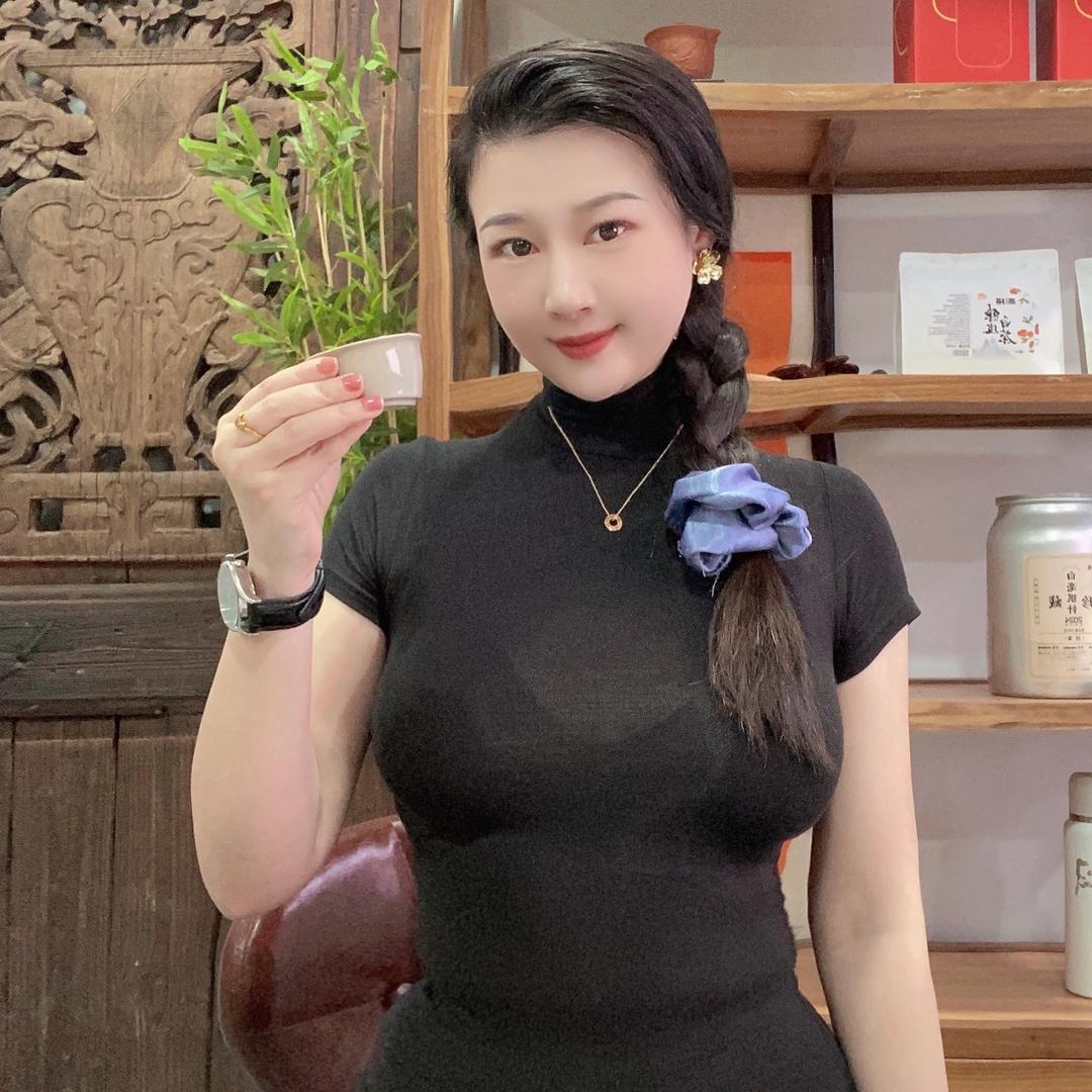 萌萌茶叶