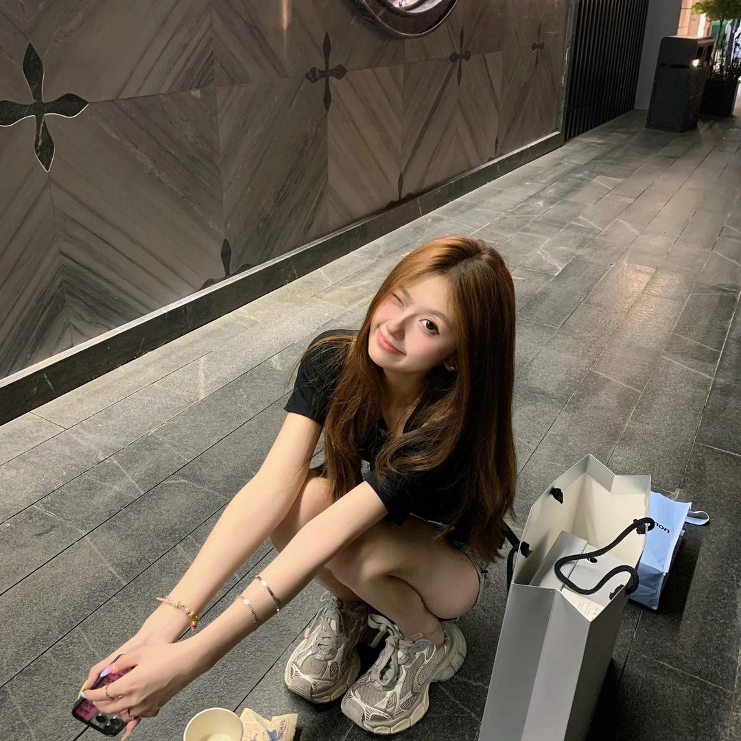 小彤_