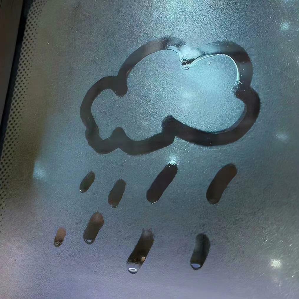 做烤肠的小张