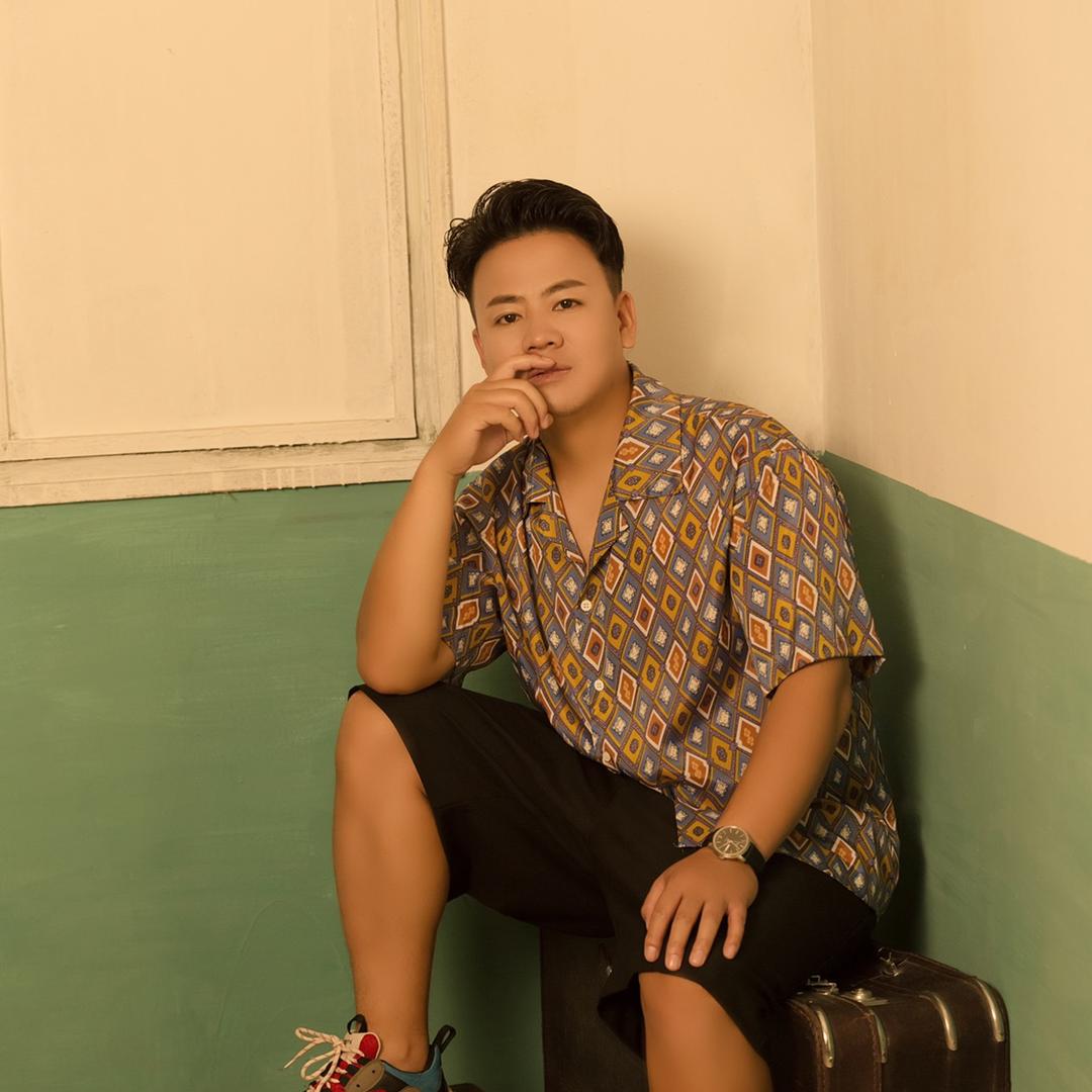 不务正业的托尼峰