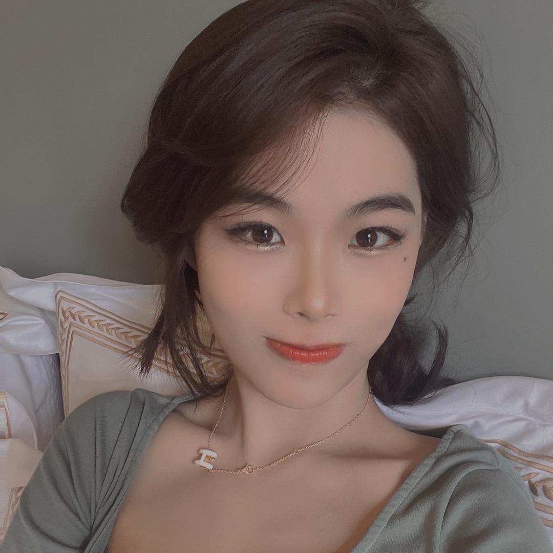 我是方仔妈吖