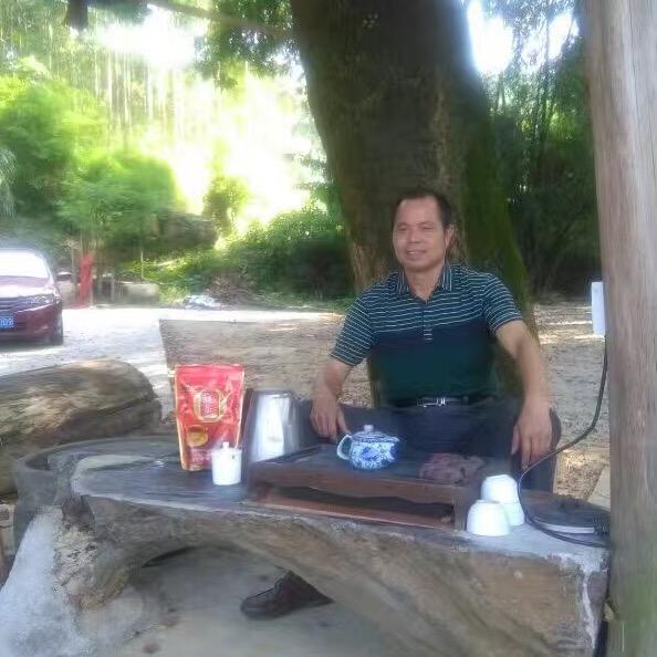 隐山居士
