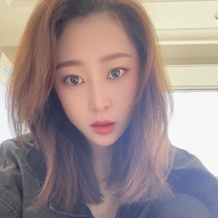 范2奔3的小女人_