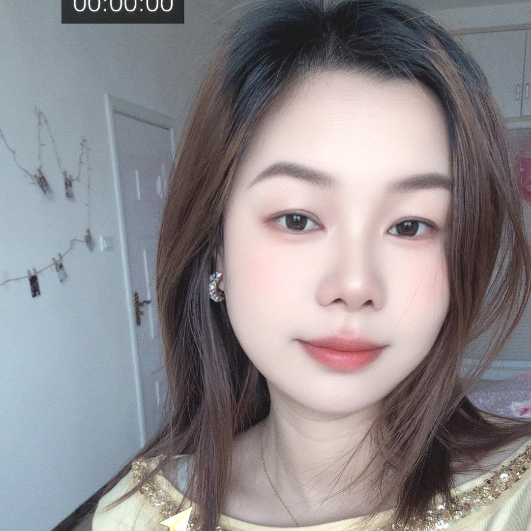 🌼  阿 兰  ↝