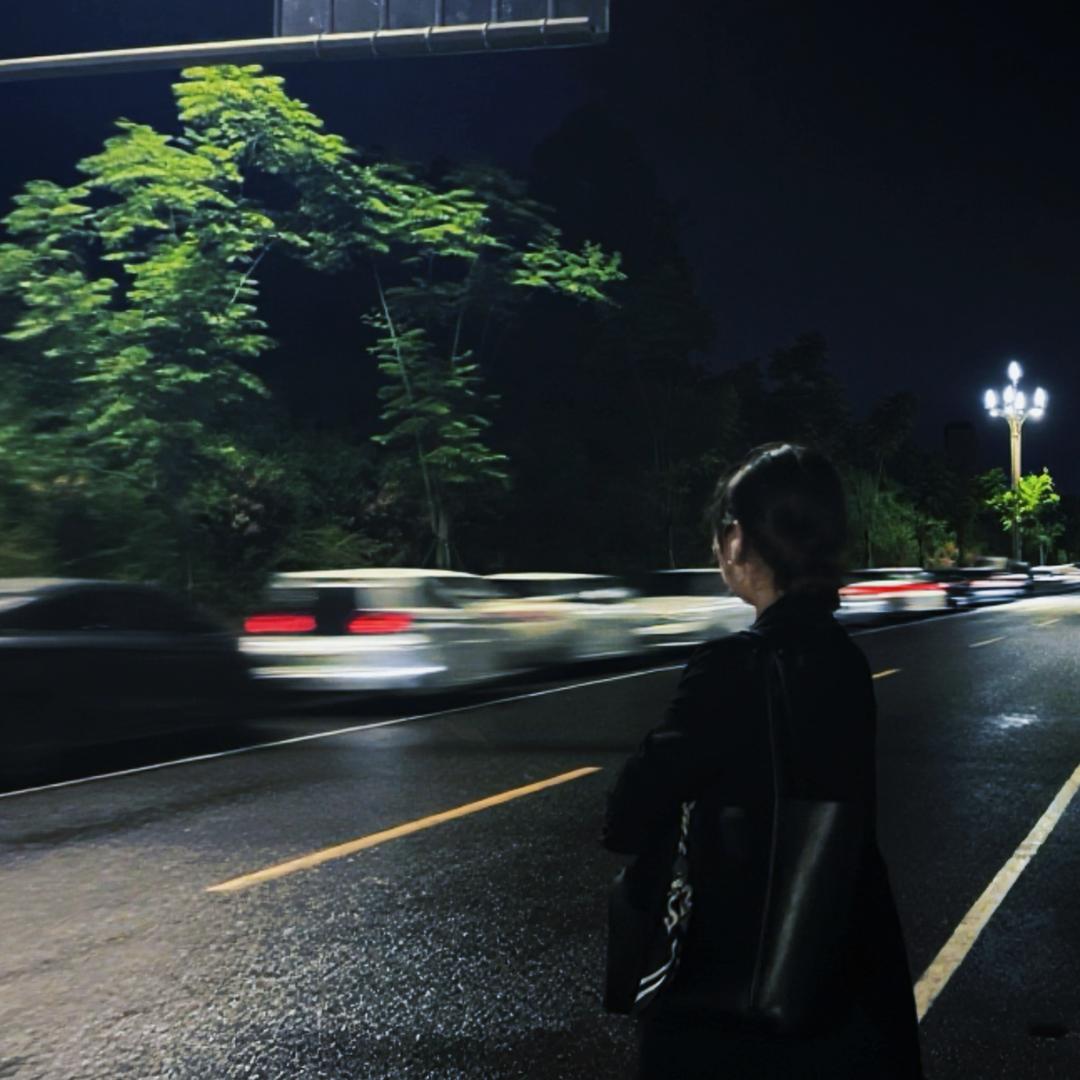 玛了吧唧的小推车