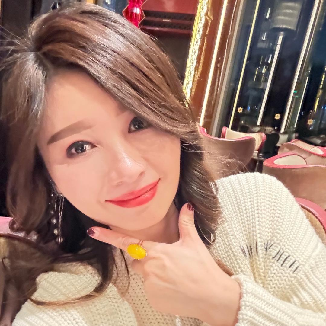 婷婷    兖州美业