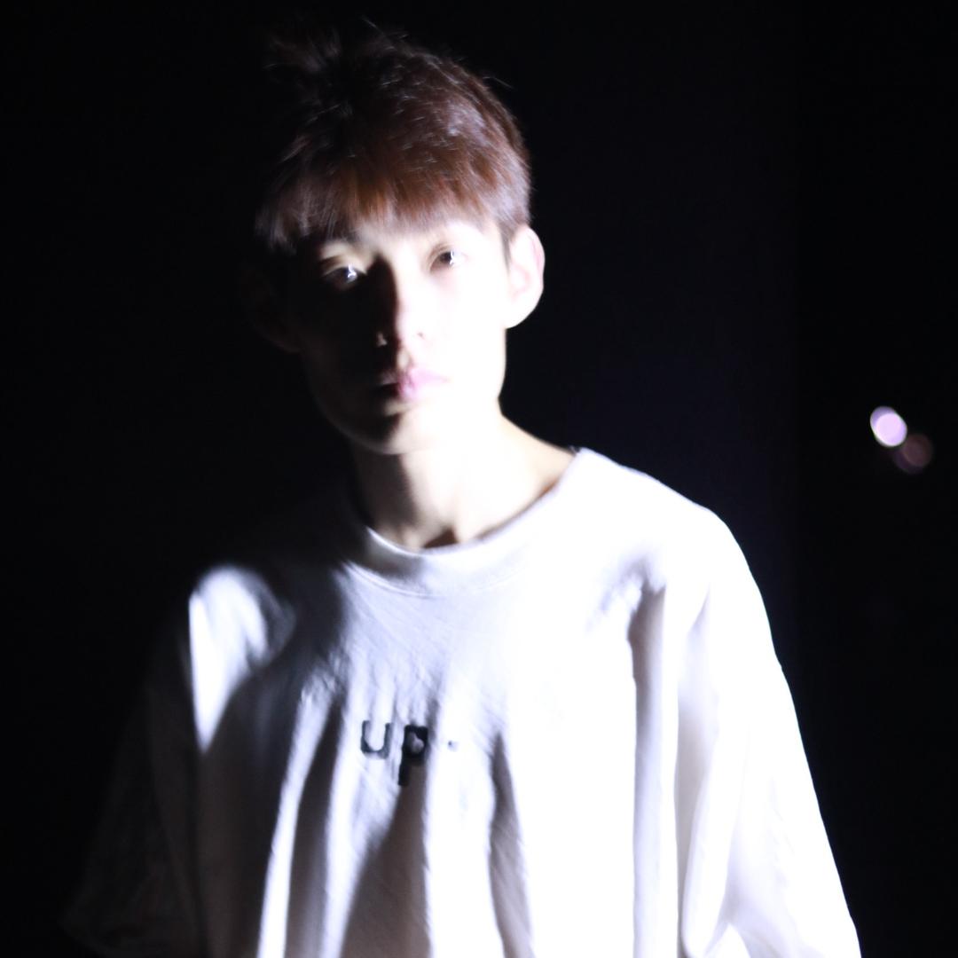 方郑毅🏸
