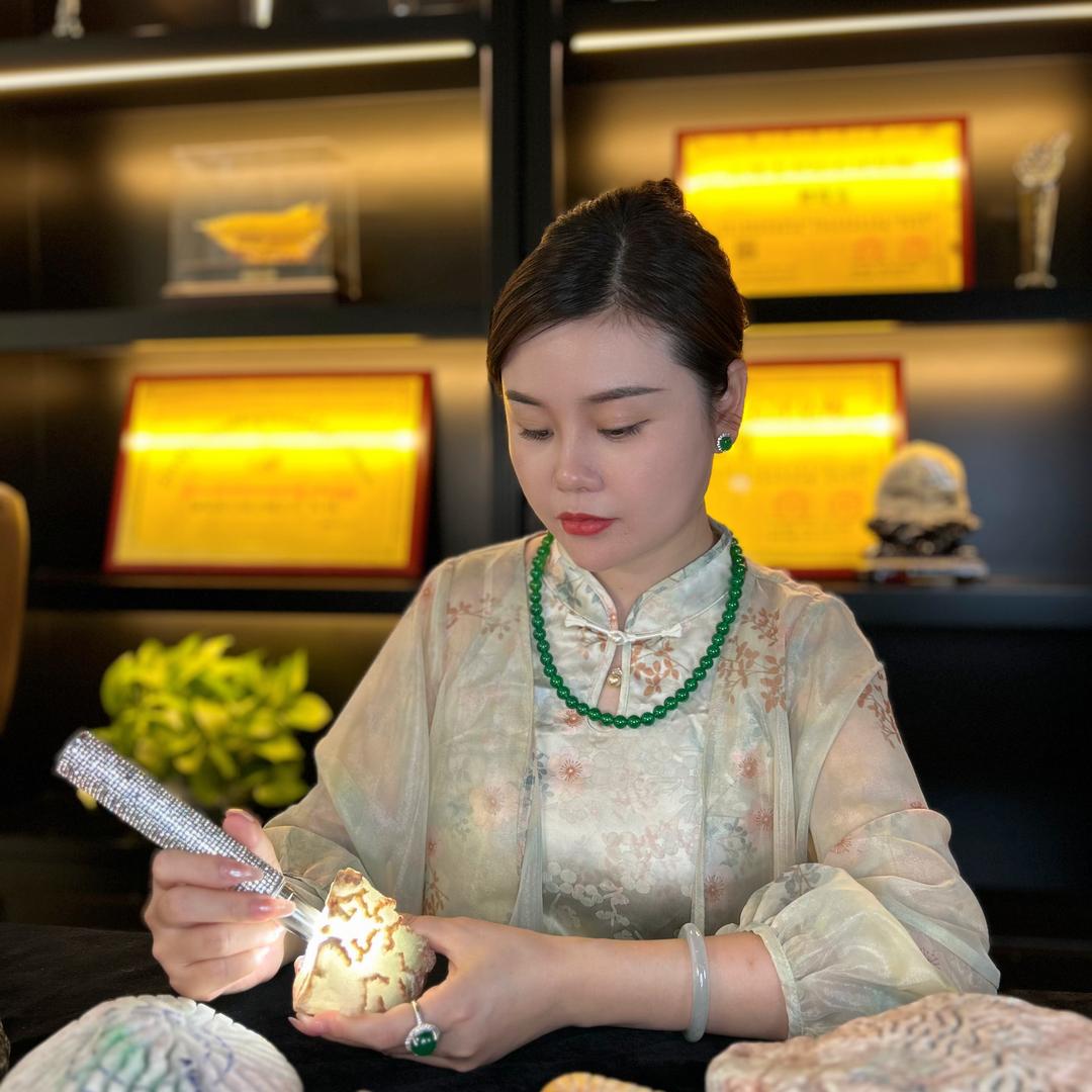倩倩翡翠日记