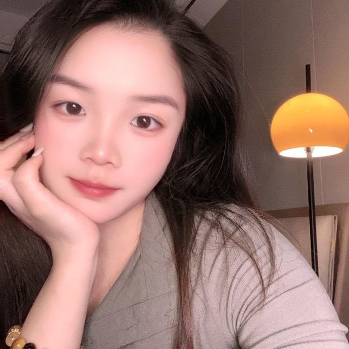 就叫婷婷吧