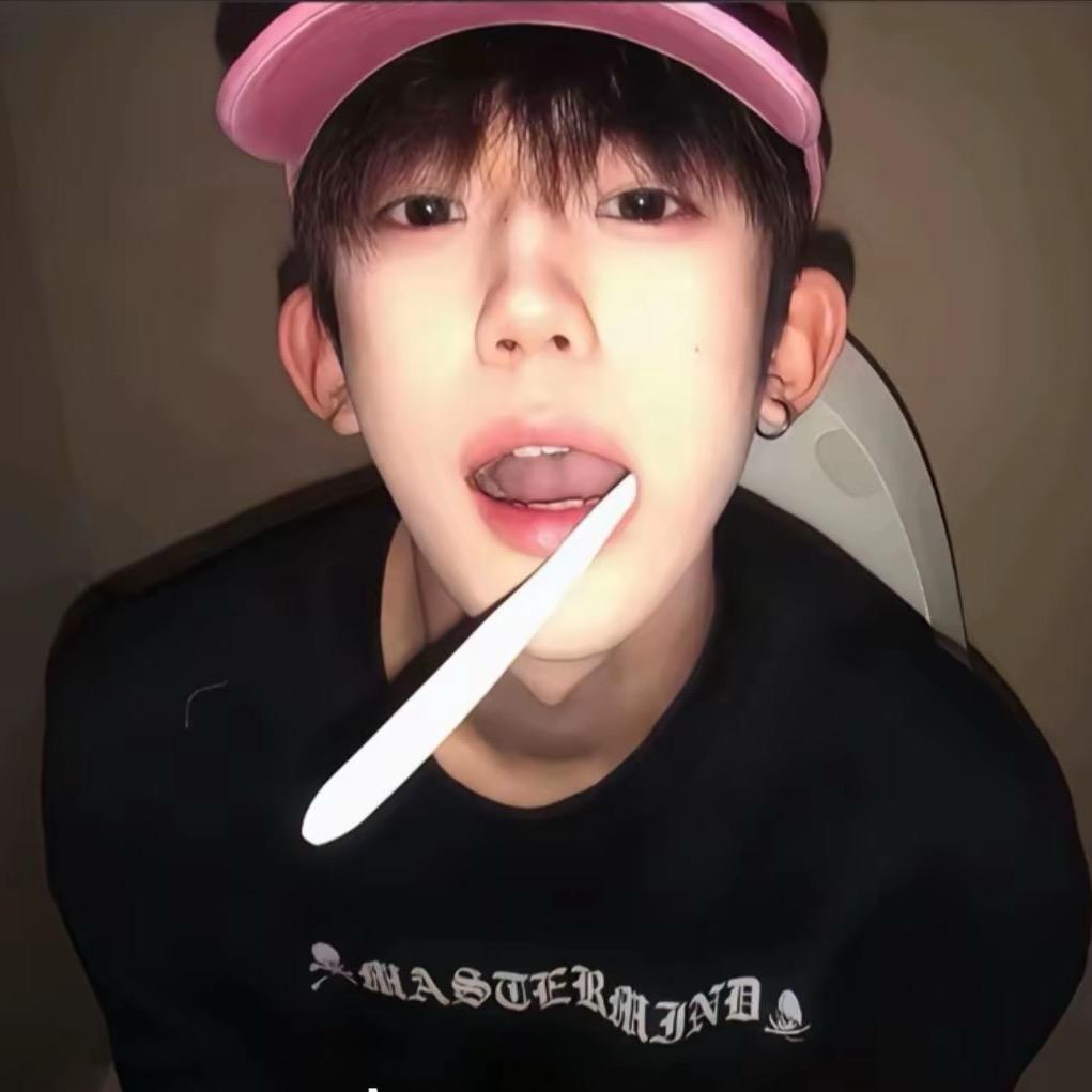 小胡睡不饱