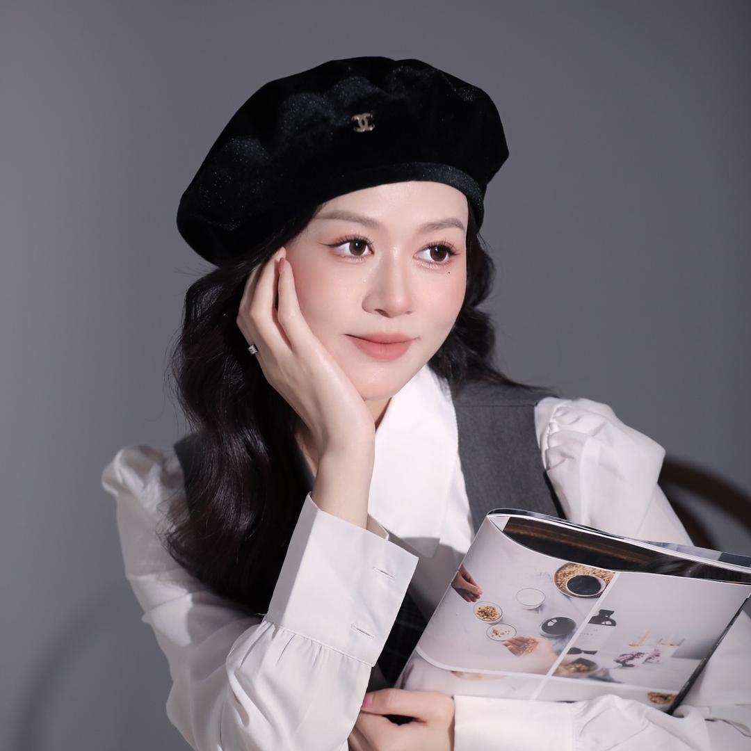 可乐的奥特曼姐姐