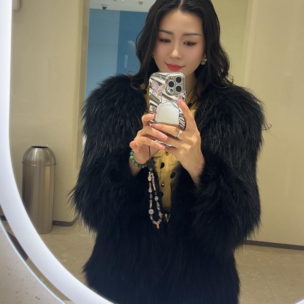 云缦，娜娜