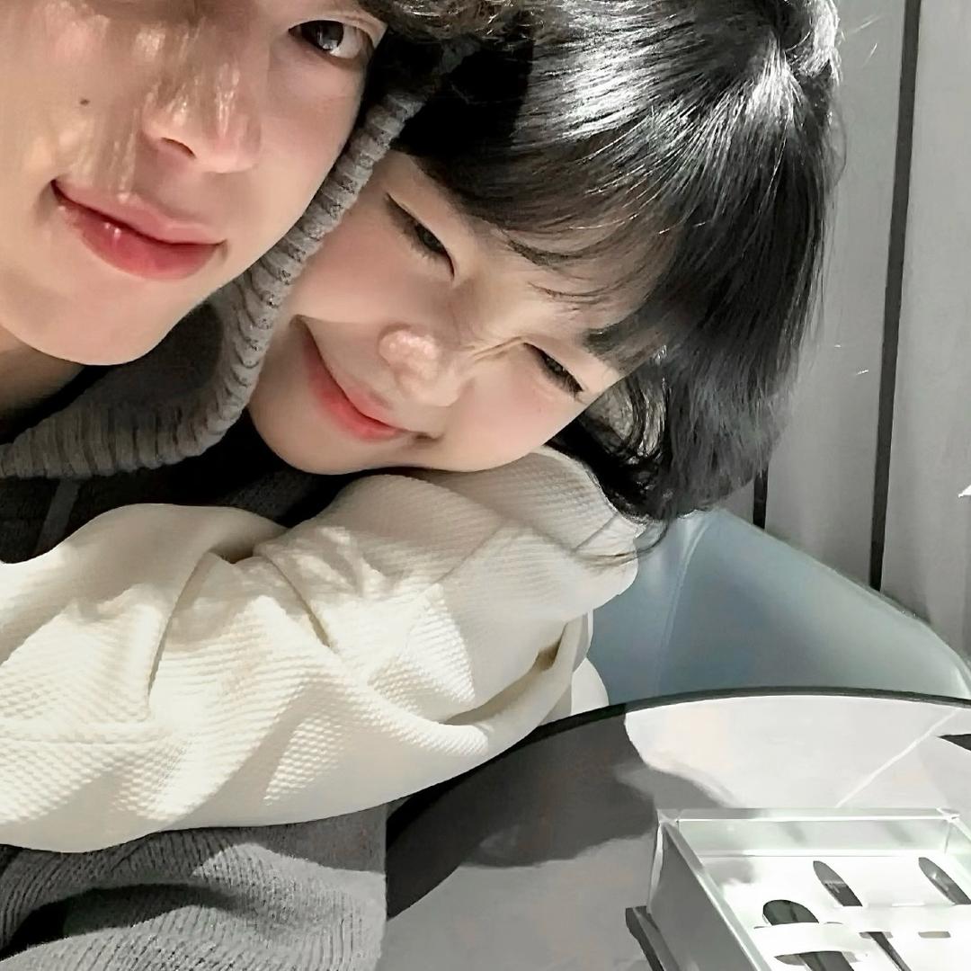 张咩咩🐑