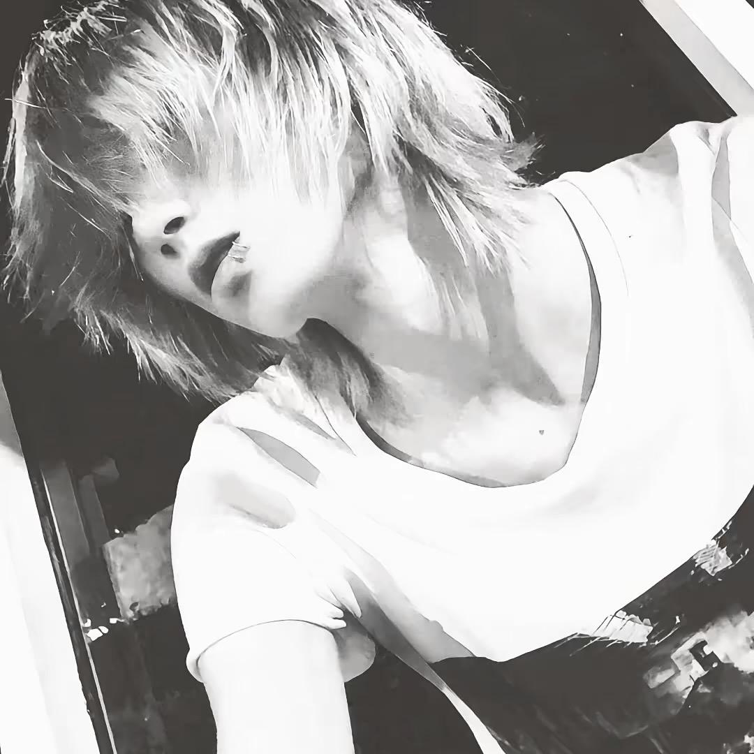 我愿为你挨千刀