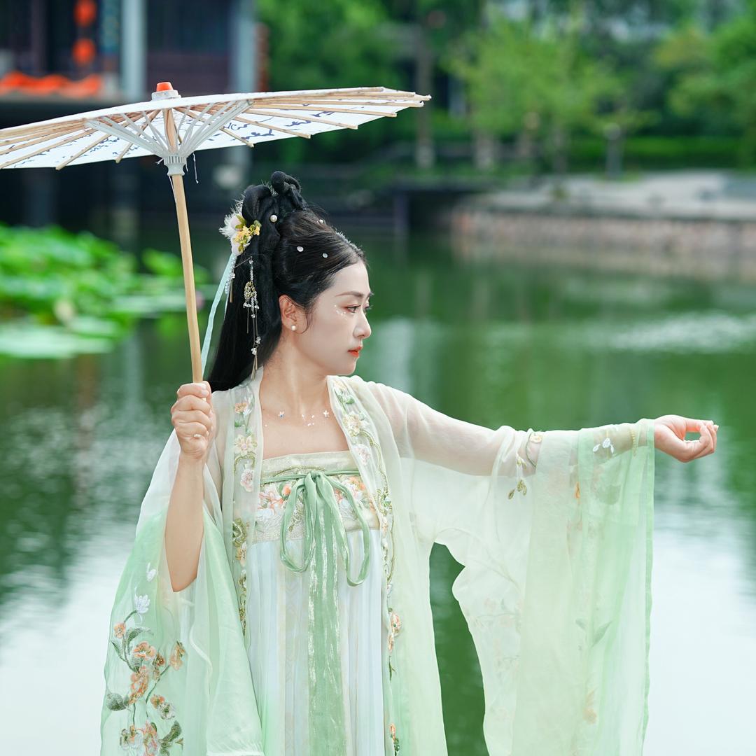 王小丫（索菲亚整家定制）