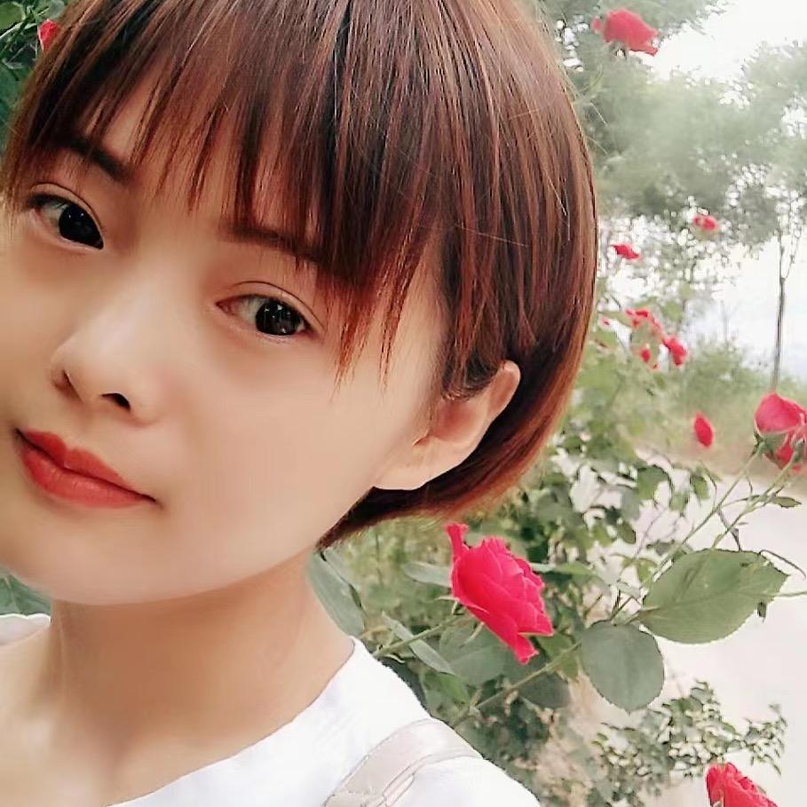 努力的小曼