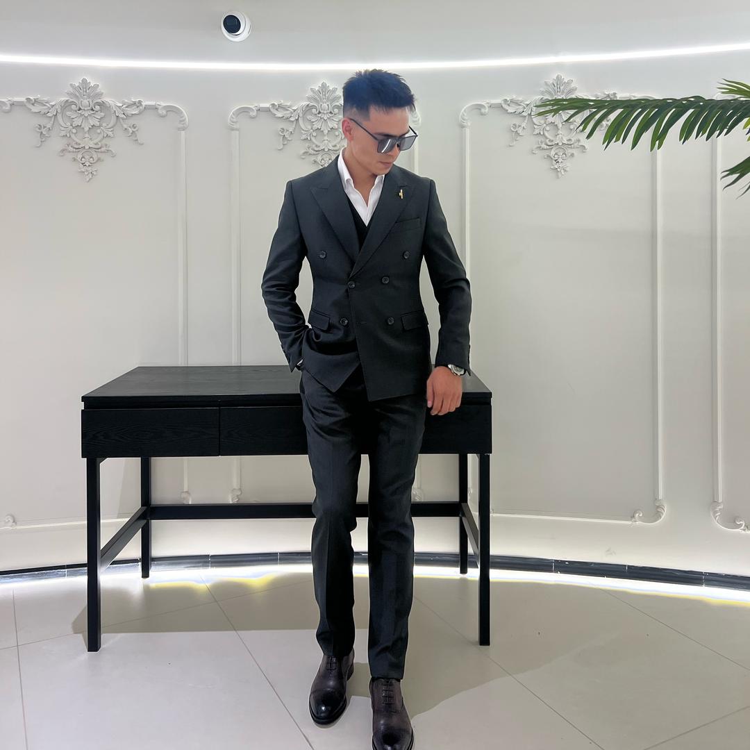 C4男装