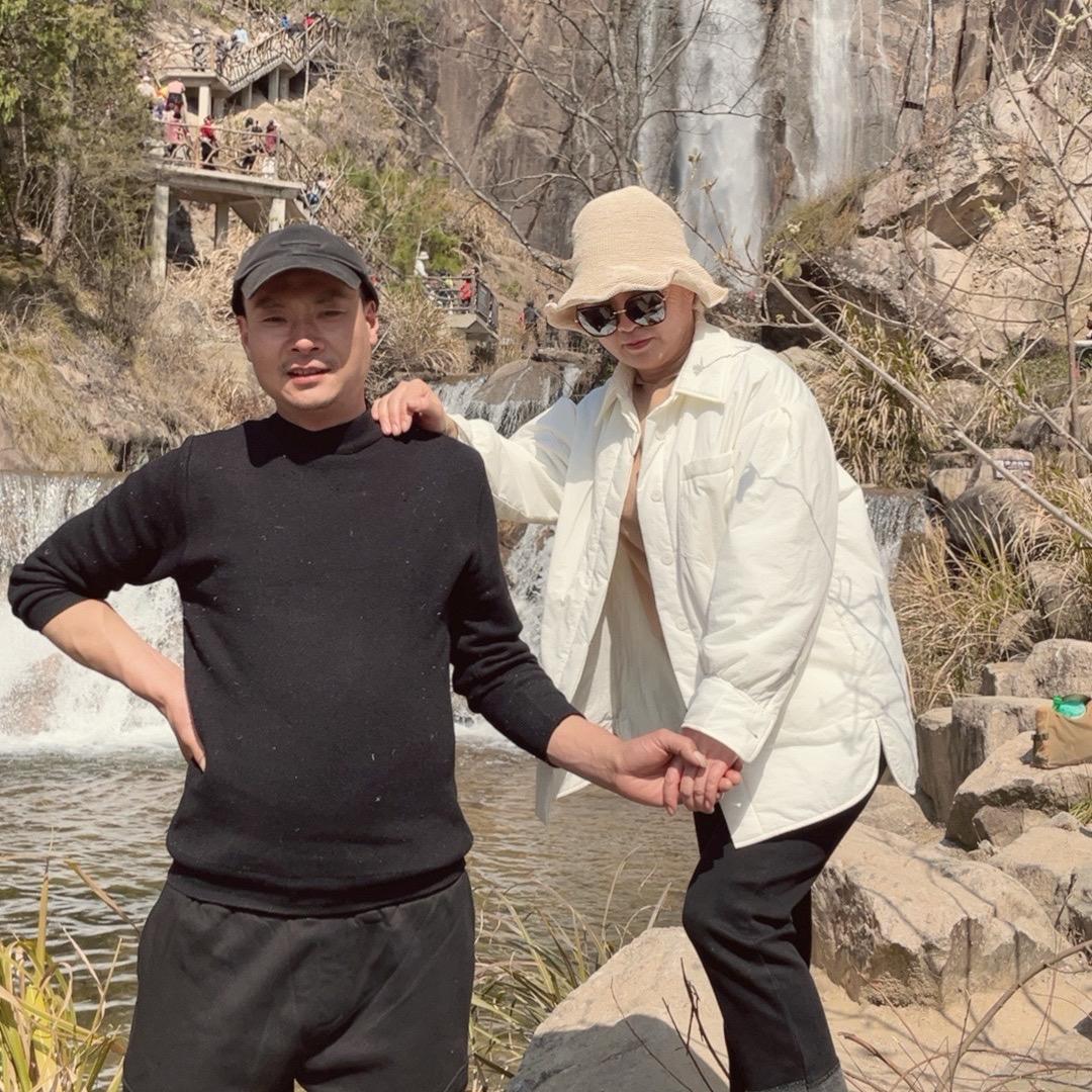 刘姐（冷冻食品批发）