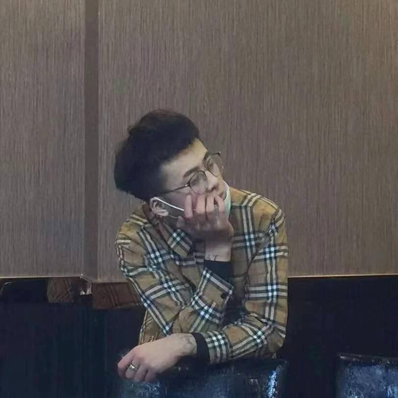 瑞