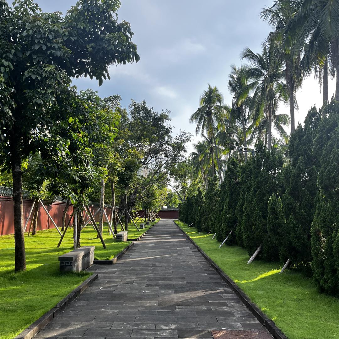 海南一屋房地产投资咨询有限公司