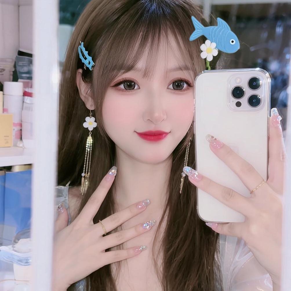 萌小妹🌼【相信光✨】
