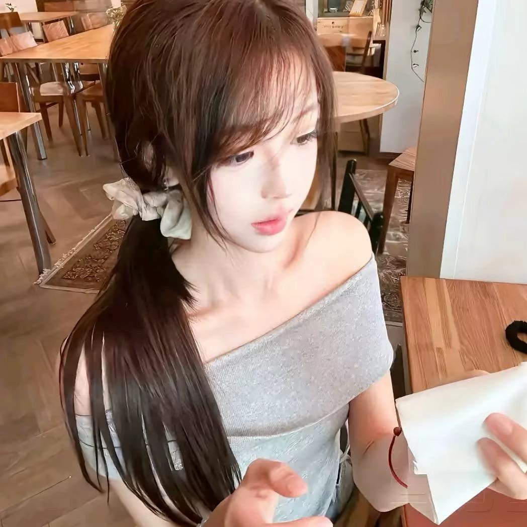 叫我莹莹就好啦