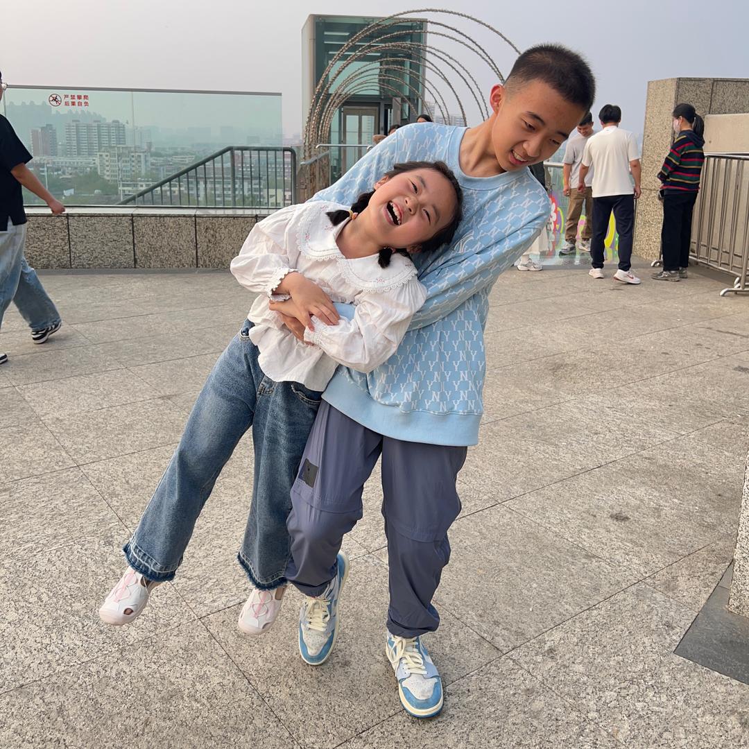 蹦蹦和蜜糖@抖音