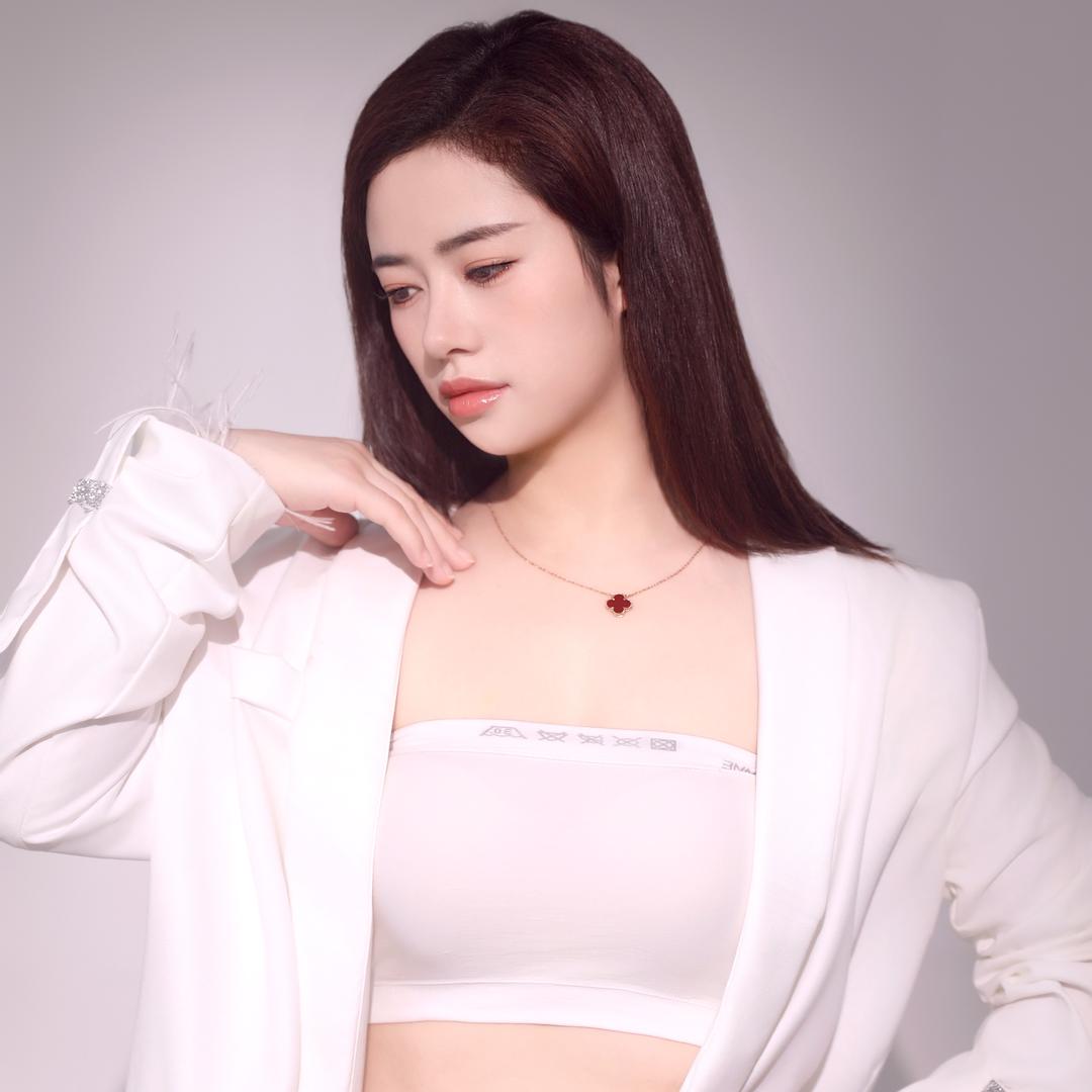 化妆师希希