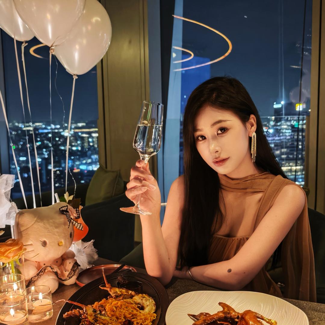 一斤粉底十斤美丽